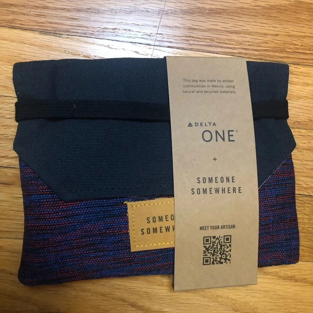 Delta One Amenity Bag